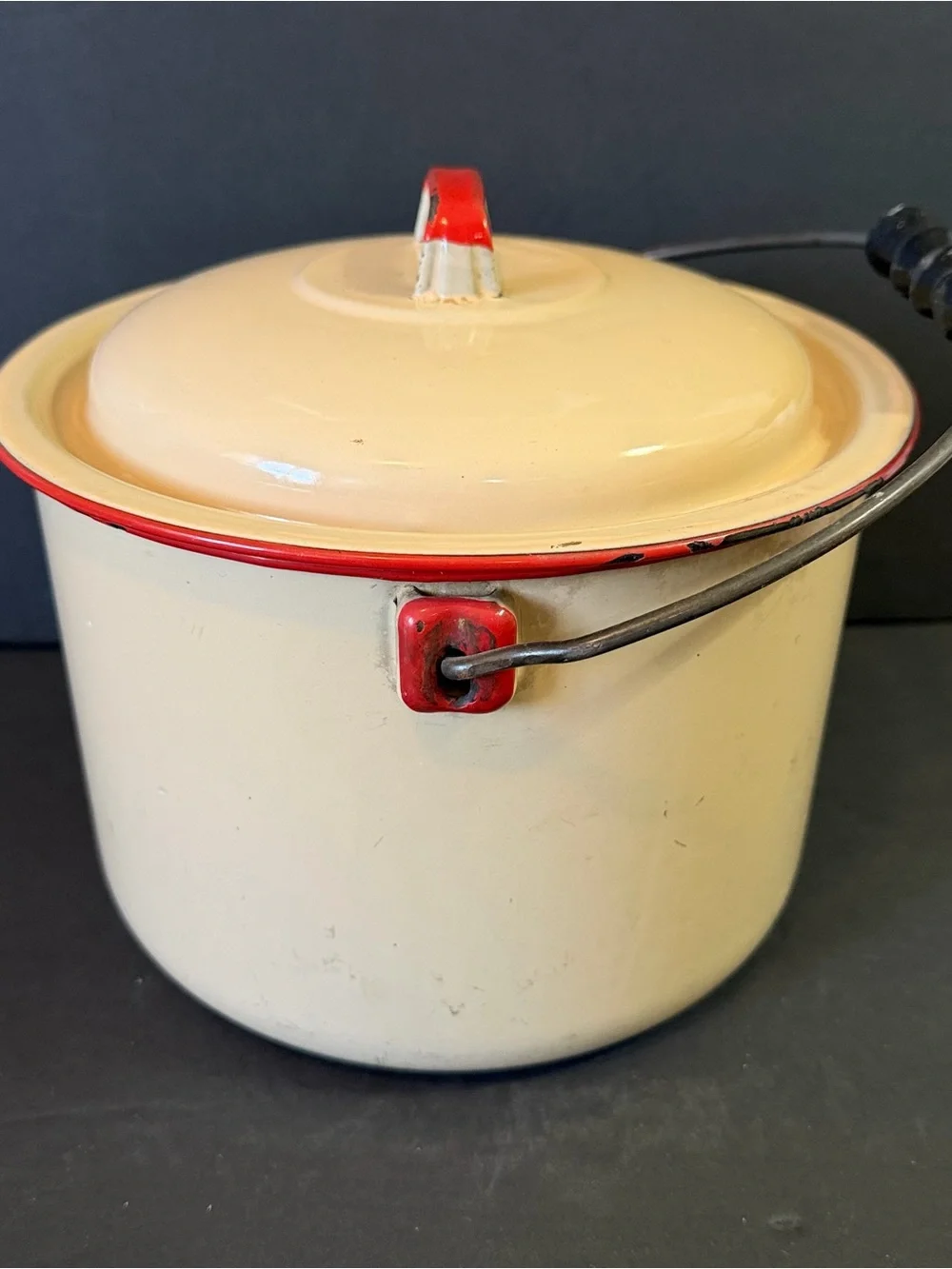 Vintage Tan & Red Trim Porcelain Enamel Cookware Pot Farmhouse Rustic Lid Chippy